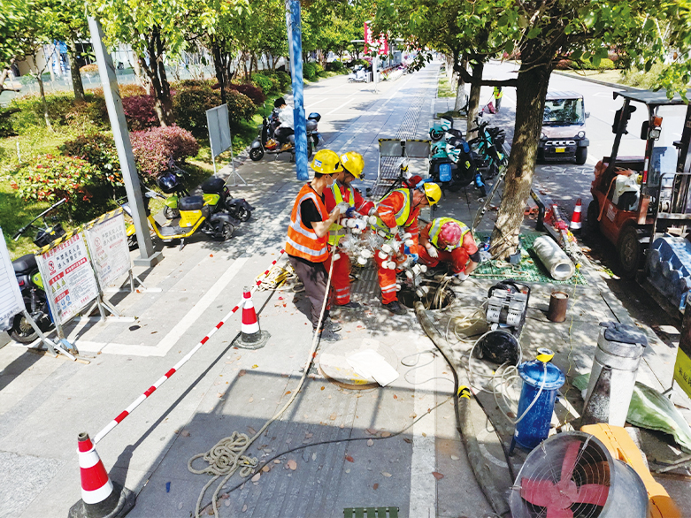  申扎UV-CIPP紫外光固化修复